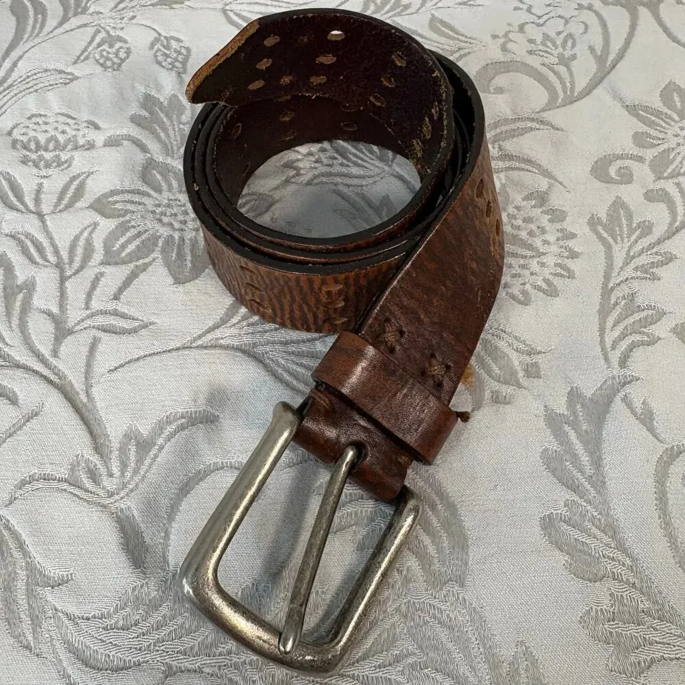 PERFORATED Belt Leather Cognac Brown Sz32 Bodied Chucky Equestrian Country Ranch
